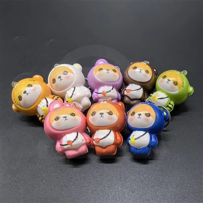 Squishy бавно растящо мече с ключодържател за дрехи